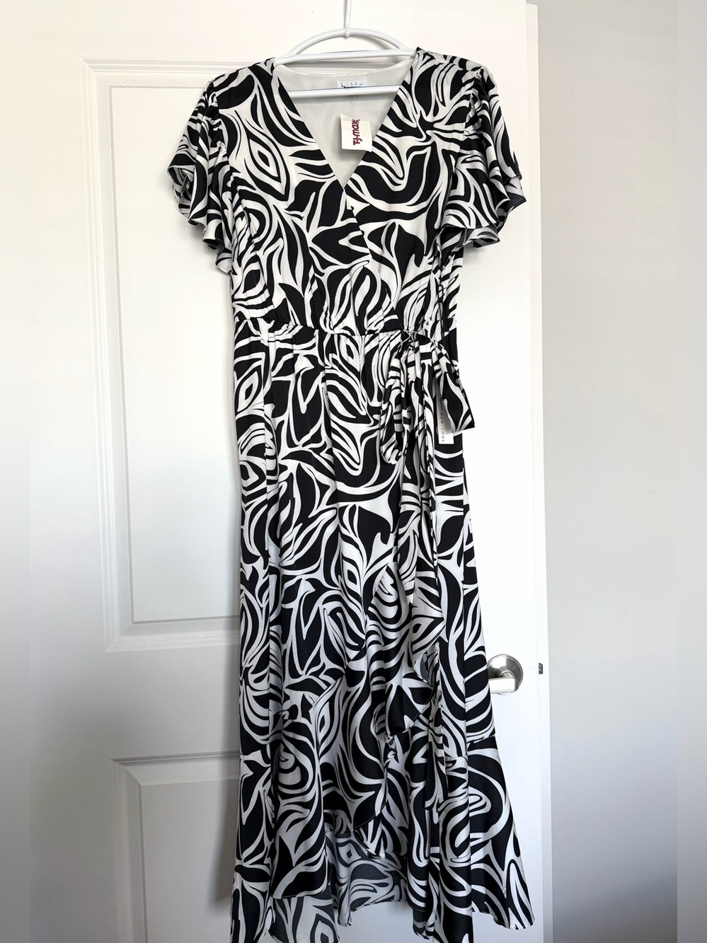 Nicole Miller Black and White Abstract Wrap Dress